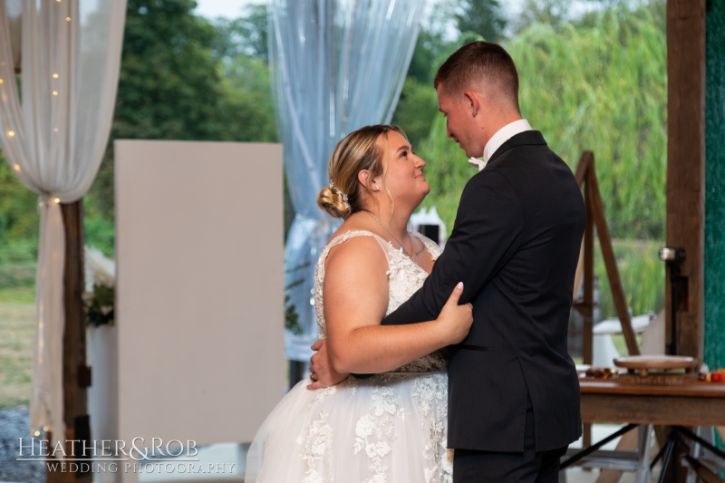 Jackie-Andrew-Wedding-Rustic-Reflections-SP-158