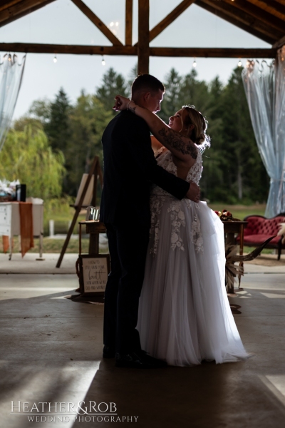 Jackie-Andrew-Wedding-Rustic-Reflections-SP-159