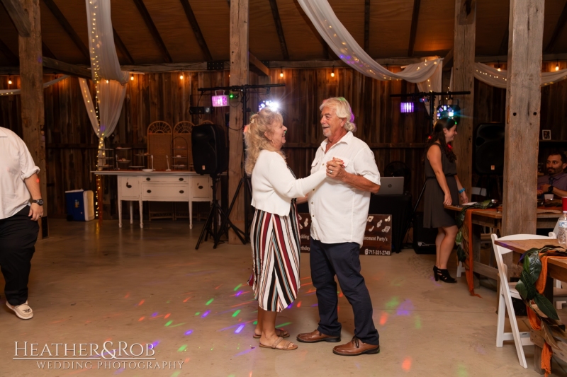 Jackie-Andrew-Wedding-Rustic-Reflections-SP-189