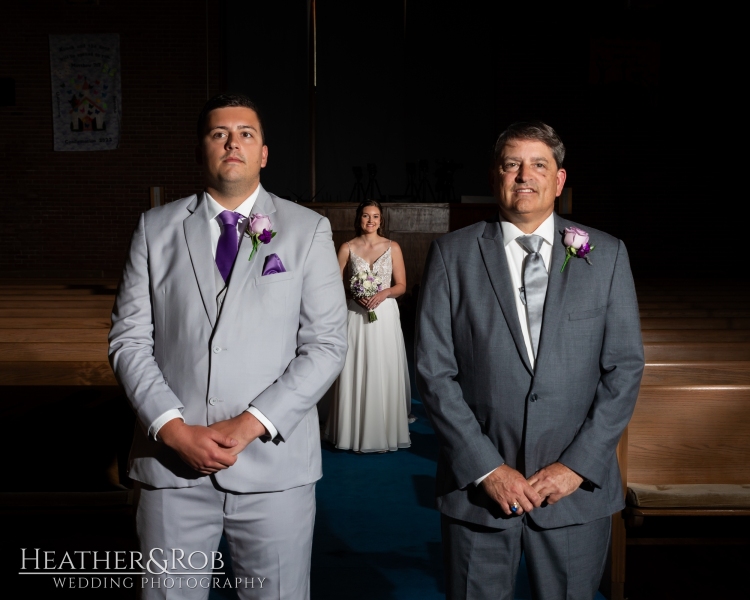 Kerry-Phillip-Wedding-Sneak-Peek-Turf-Valley-101