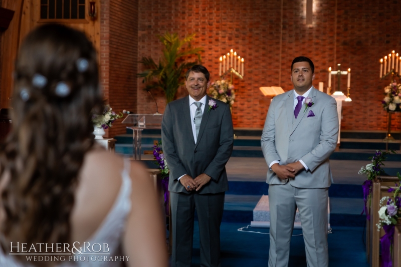 Kerry-Phillip-Wedding-Sneak-Peek-Turf-Valley-102