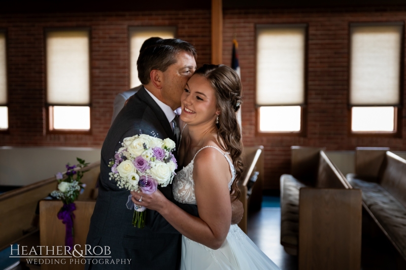 Kerry-Phillip-Wedding-Sneak-Peek-Turf-Valley-103