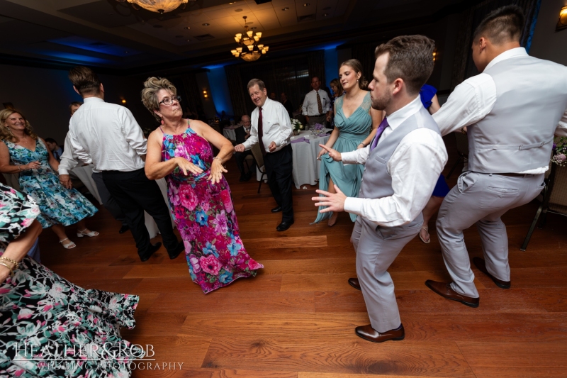 Kerry-Phillip-Wedding-Sneak-Peek-Turf-Valley-171