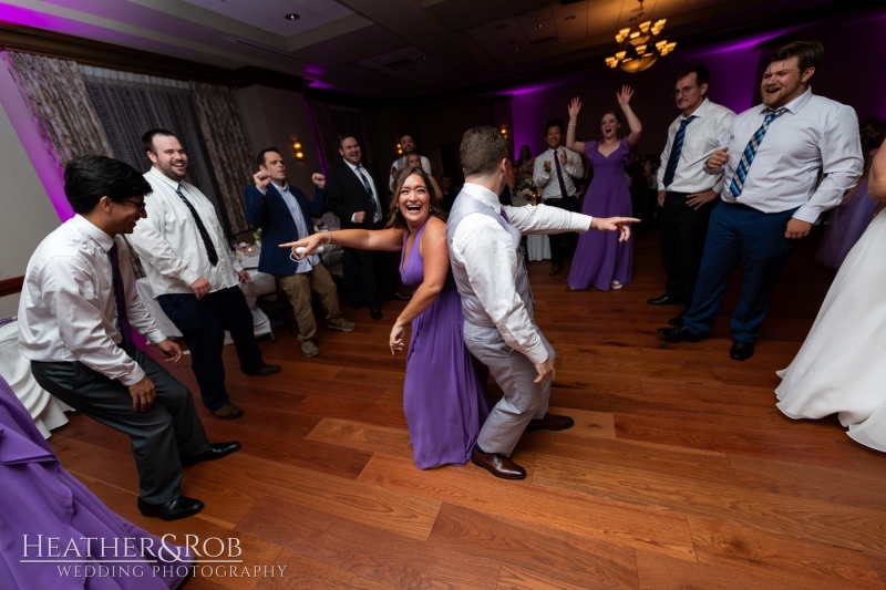 Kerry-Phillip-Wedding-Sneak-Peek-Turf-Valley-175