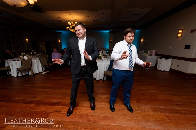 Kerry-Phillip-Wedding-Sneak-Peek-Turf-Valley-182