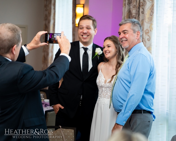 Kerry-Phillip-Wedding-Sneak-Peek-Turf-Valley-133