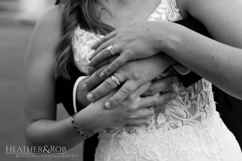 Kerry-Phillip-Wedding-Sneak-Peek-Turf-Valley-138