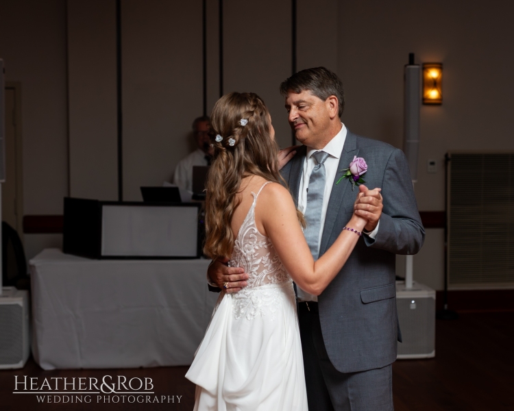 Kerry-Phillip-Wedding-Sneak-Peek-Turf-Valley-146