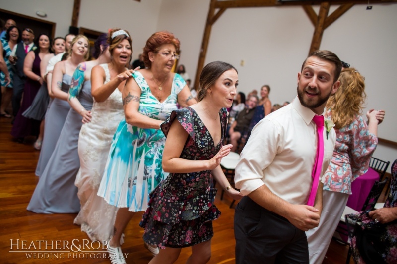 Kim-Mike-Lodges-at-Gettysburg-Wedding-167